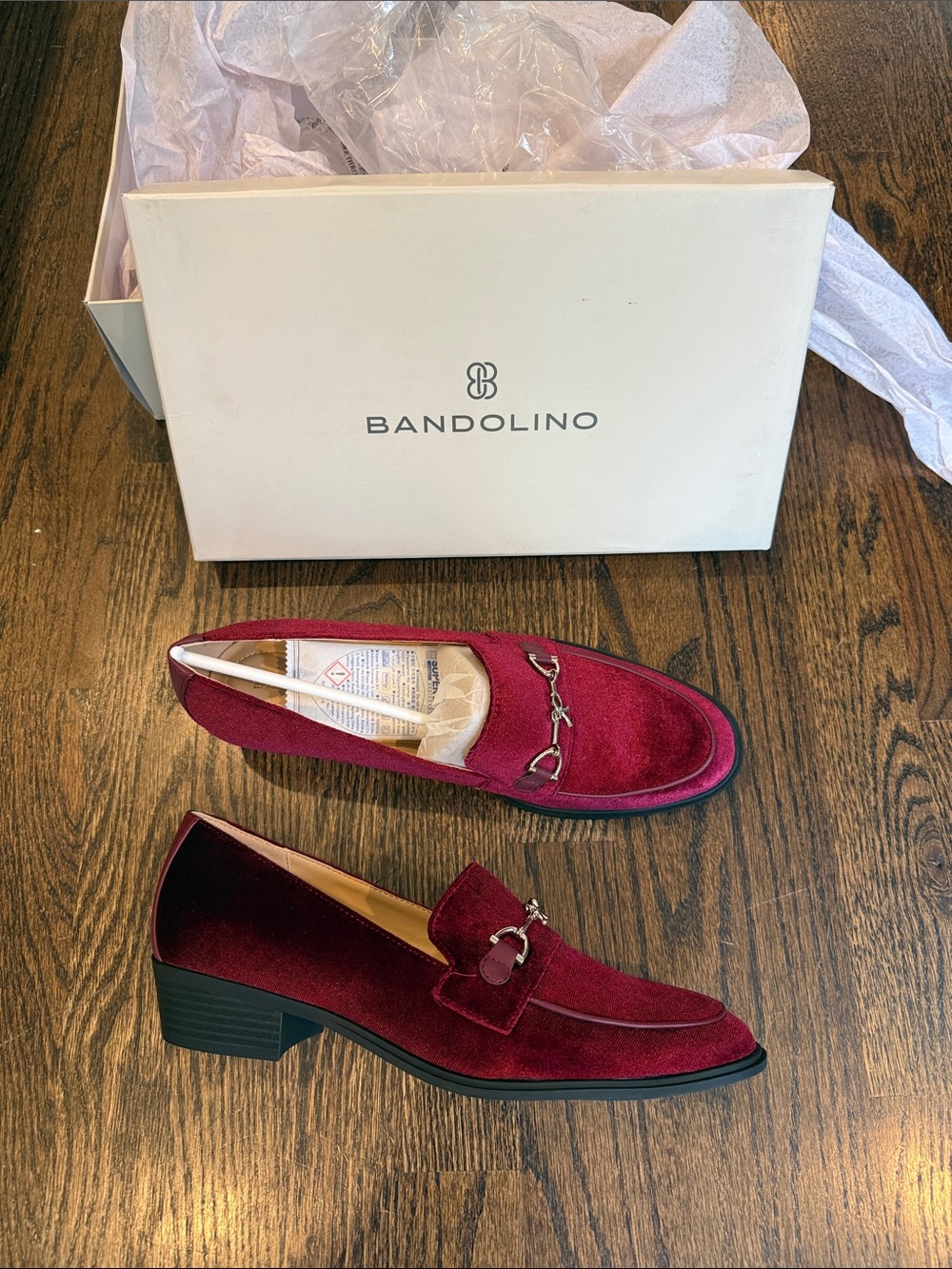 Bandolino womans 10 Wine Velvet Bit Loafers heel